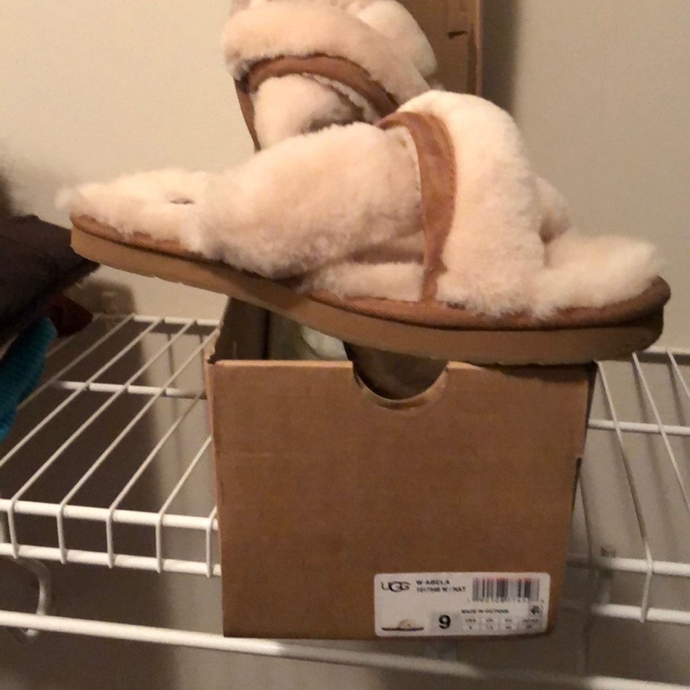 Ugg slides
